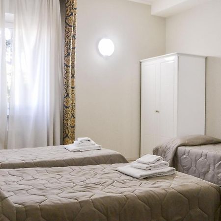 Hotel Domus Маранелло Экстерьер фото