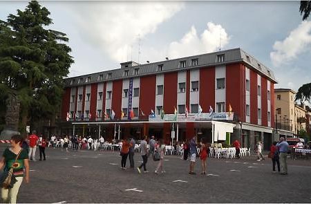 Hotel Domus Маранелло Экстерьер фото